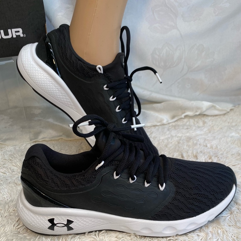 UNDER ARMOUR U AW CHARGED VANTAGED WOMEN’S RUNNING SHOES 🏃‍♀️ - Picture 6 of 14
